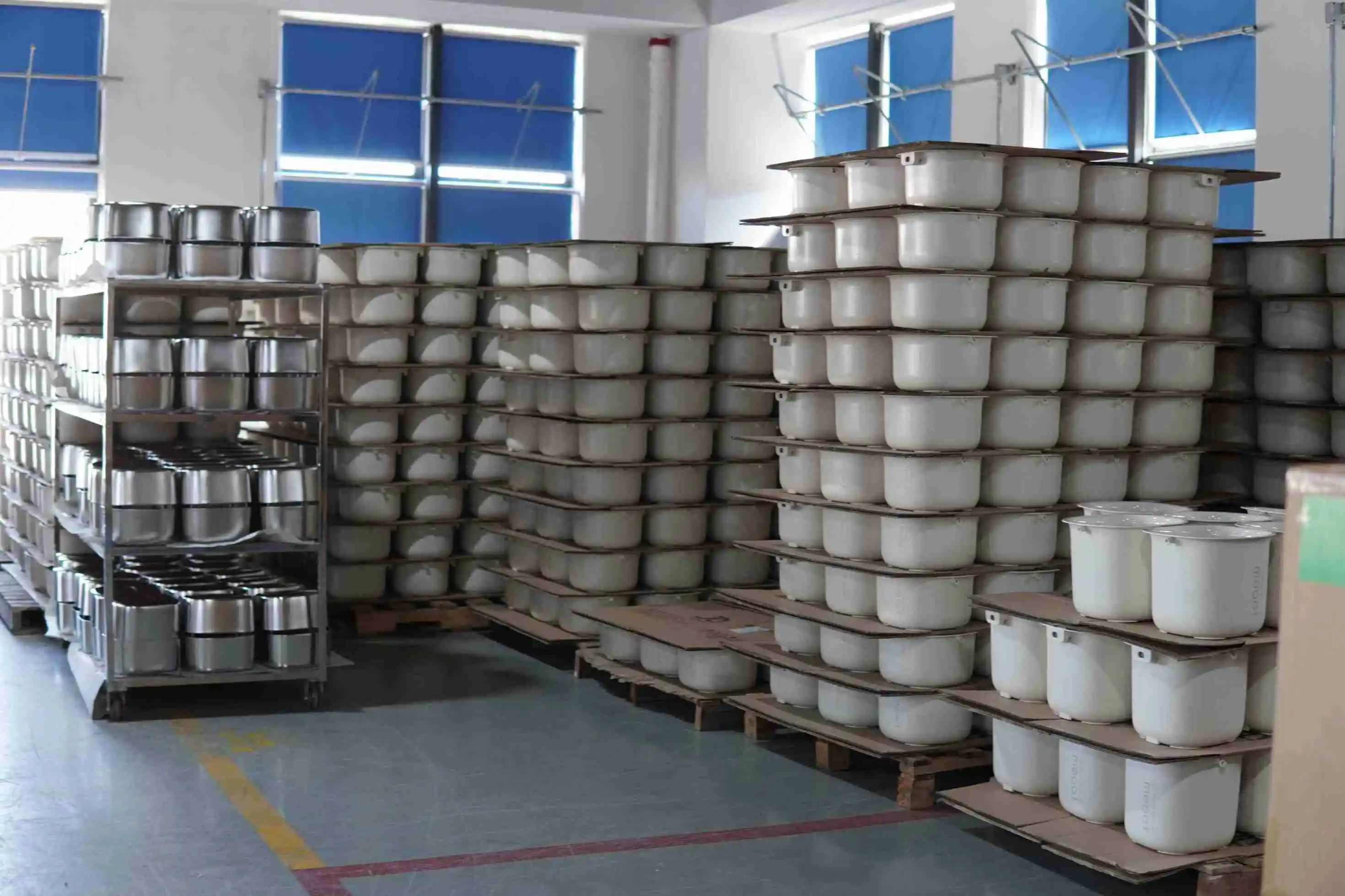 Global Warehousing & Fast Fulfillment Image